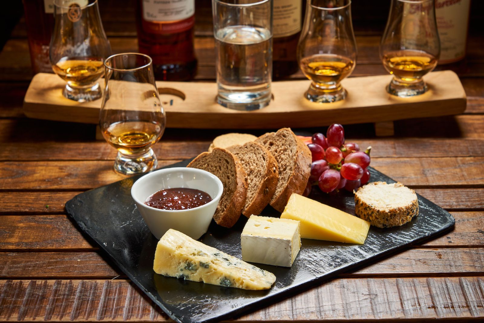 6 of the best whisky experiences in Edinburgh