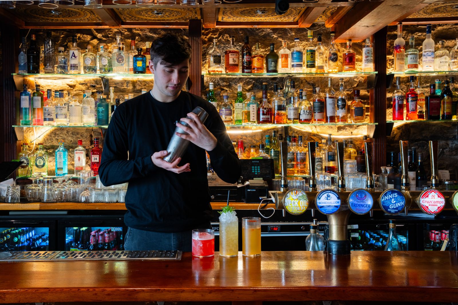 8 bars in and around Finnieston