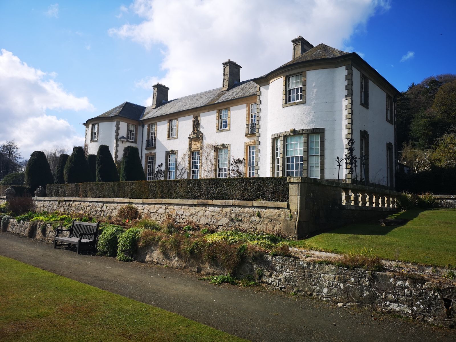 On Your Doorstep: 3 stately homes