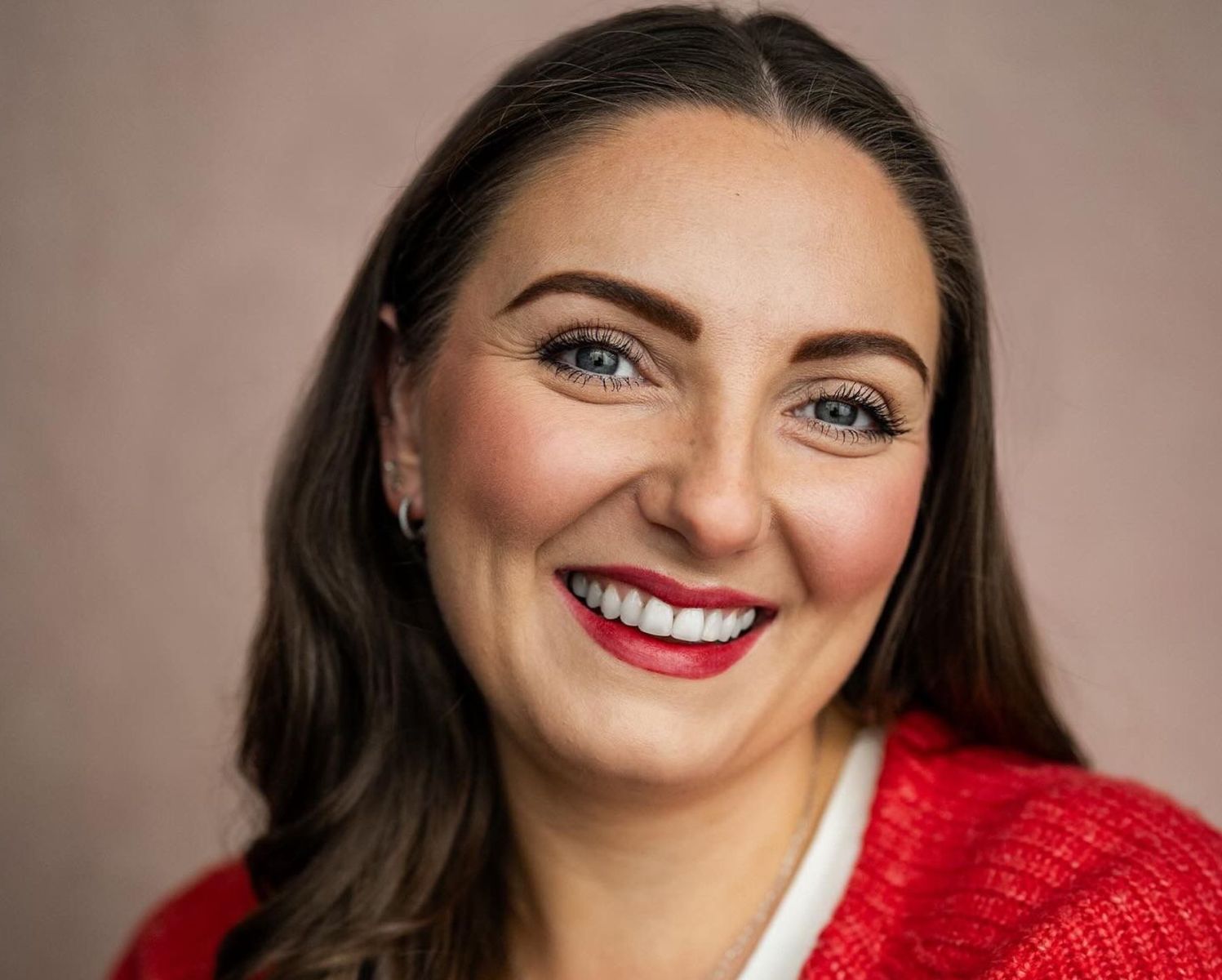 Bar files: Actor Jennifer Neil