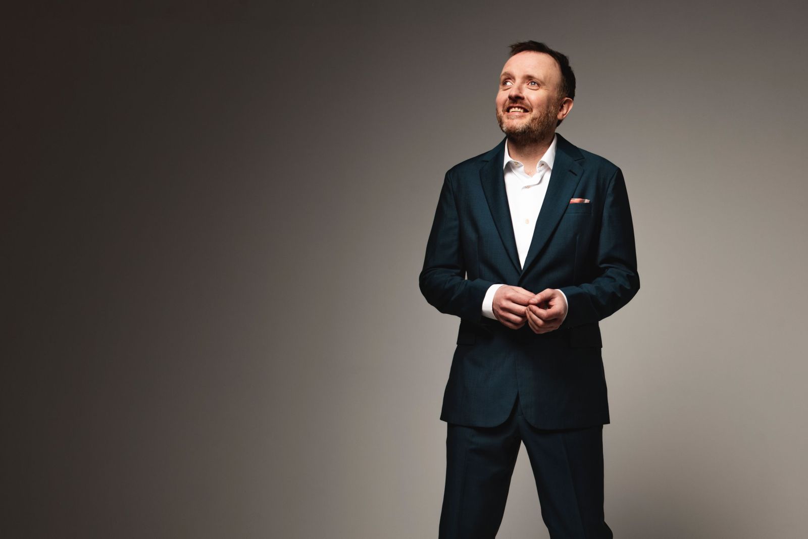 Chris McCausland: Yonks! comedy review – Warm and mischievous