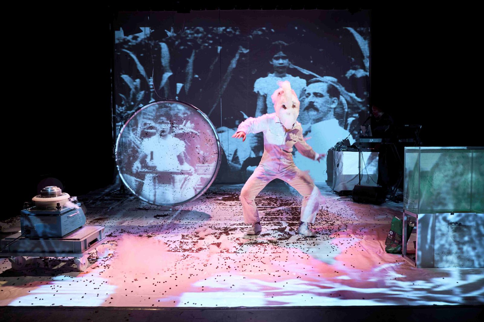 Manipulate theatre round-up: Curiosity and craft