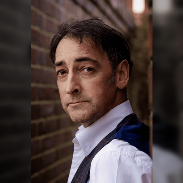 Alistair Mcgowan: 3-In-1