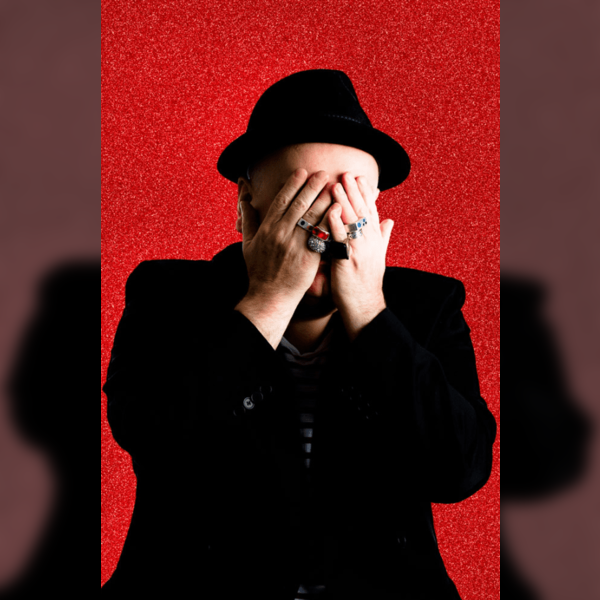 Ian Shaw - Shaw Shimmers Into Xmas