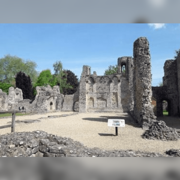 Tour of Wolvesey Castle, Winchester