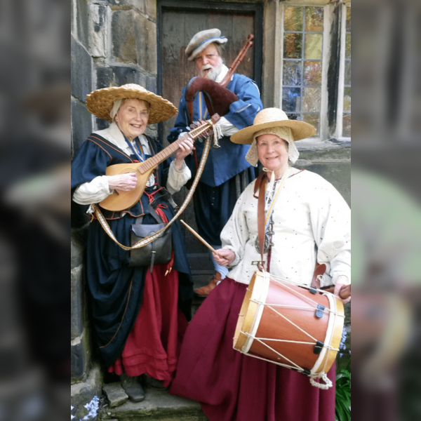 The Leeds Waits at Oakwell Hall: The Private Life of Henry VII