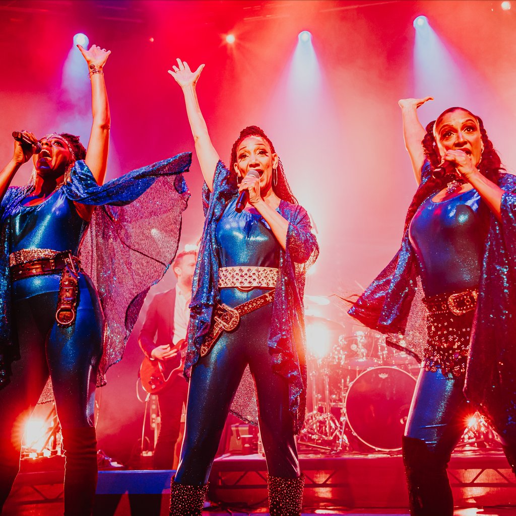 Sister Sledge - LIVE!
