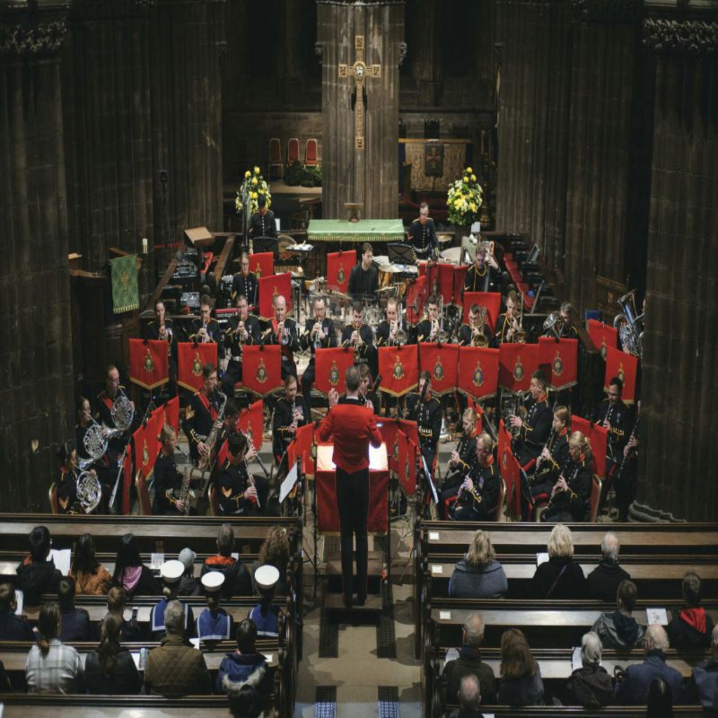 The Band of Hm Royal Marines Scotland in Concert With the Clevel