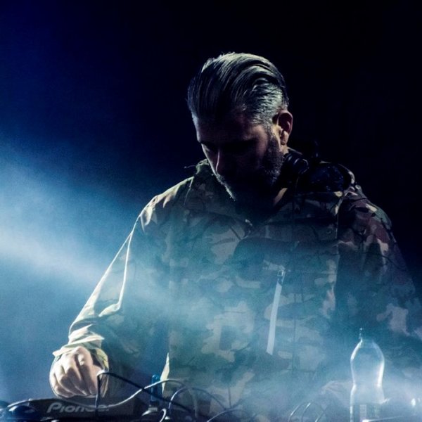 DJ Session with Gareth Brooks