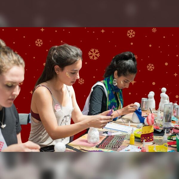 Christmas Craft and Chat: Fabulous Festive Shadow Lantern