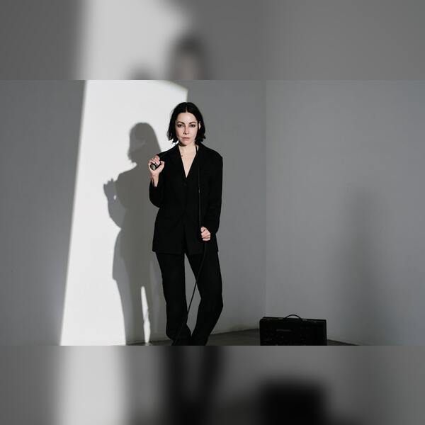 Lucrecia Dalt - Hanger To Oursetves Tour