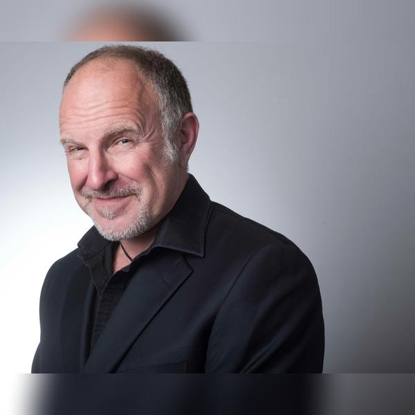Simon Evans: Simon Evans is Staring at the Sun