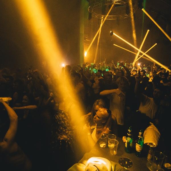 Free Tickets - Rnb, Afro & Latin House, Reggaeton, Pop - Motive!