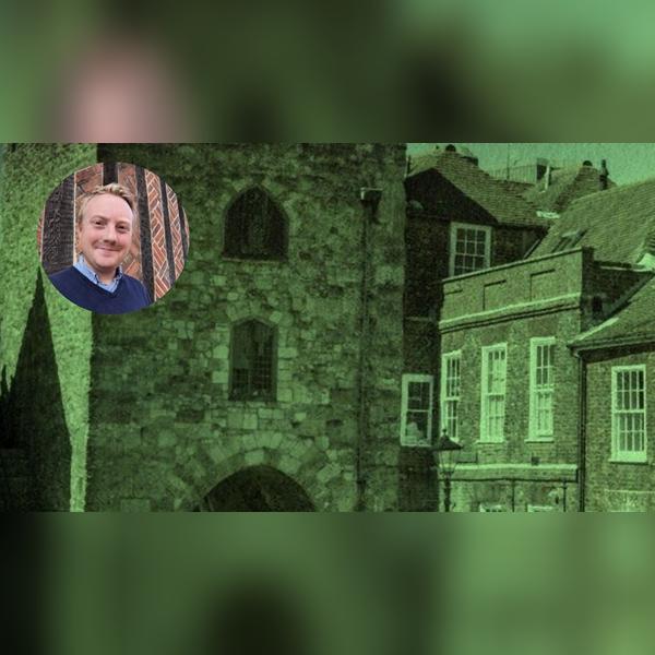 Torchlight Tour with Andy Skinner: Spooky & Scary Southampton
