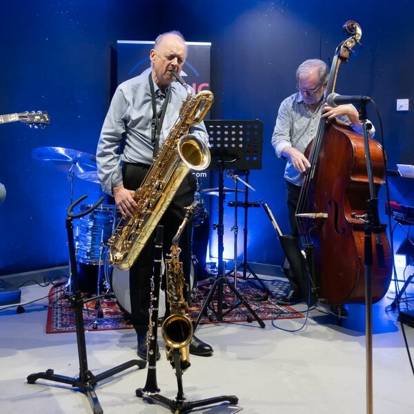 Alan Barnes, Saxes & Clarinet with Terry Hutchins Qrt