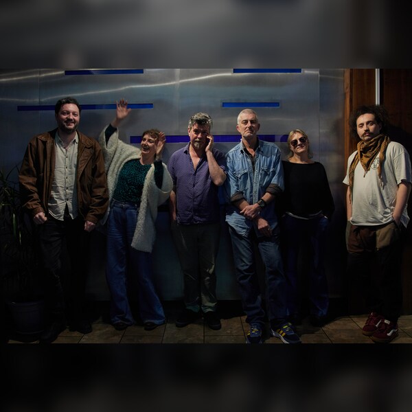 Shooglenifty and Moxie