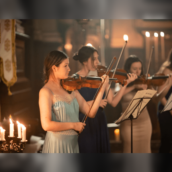 Vivaldi Four Seasons and Rachmaninov 2nd Piano Concerto by Candlelight
