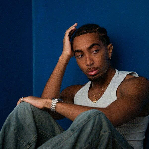 Tyde Of Singing Alone