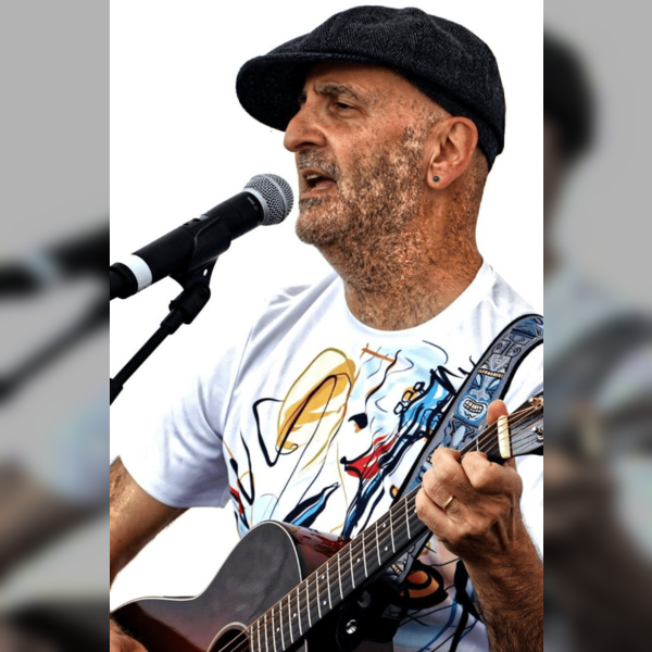 Acoustic Night with Vic Lennard