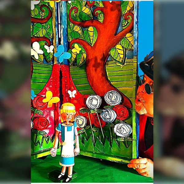 Wonderland Hat Shop -  Puppet Show and Workshop