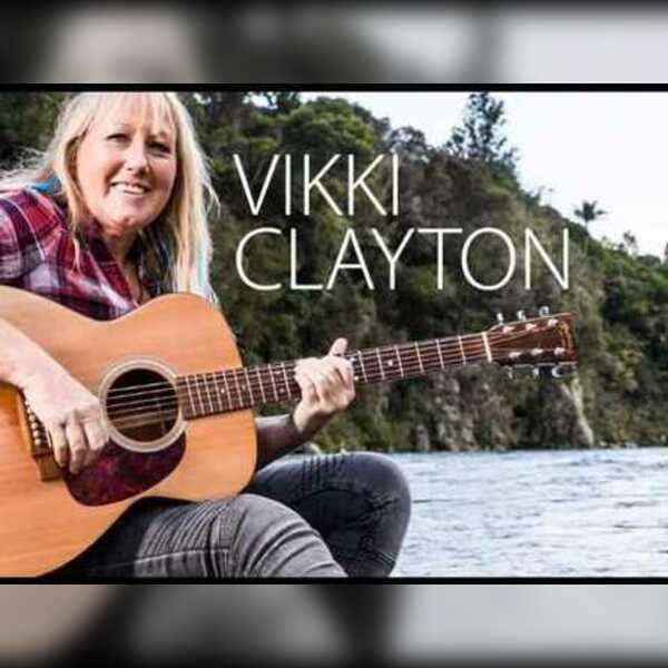Folk Diva Vikki Clayton - Tour Of Blighty