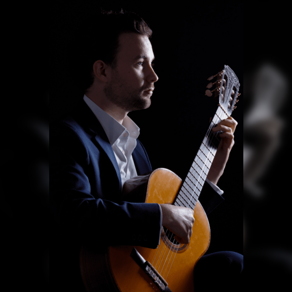Ian Watt - Classical Guitarist