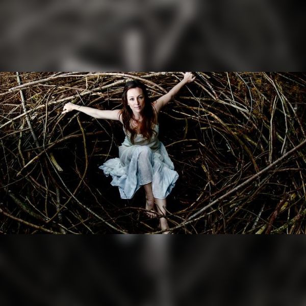 An evening with Tara MacLean at Cafe No9