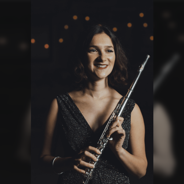 Free Lunchtime Concert: Meera Maharaj