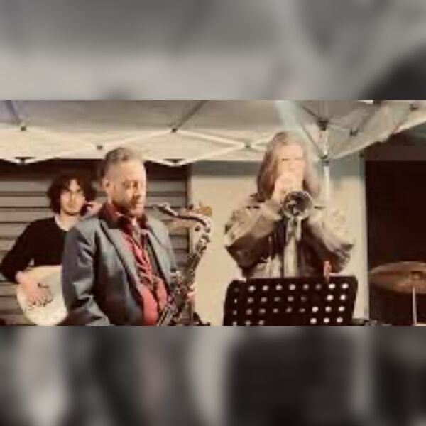 The Mayor is Stoned (Italy)
