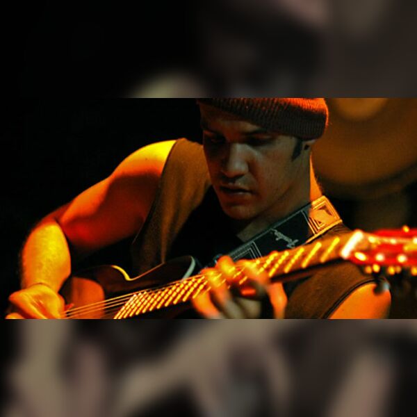 Gleison Tulio + Garcia