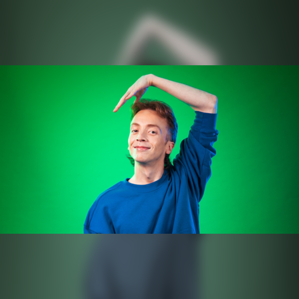 Derek Mitchell: Double Dutch