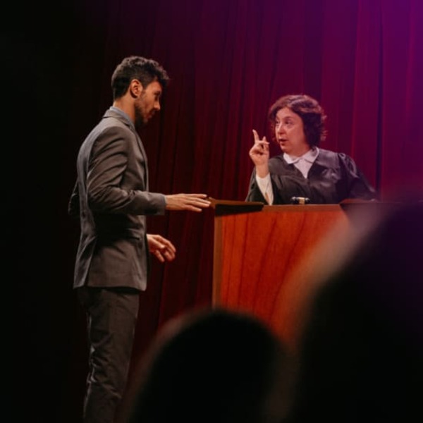 The Jury Experience Death on the Port Side