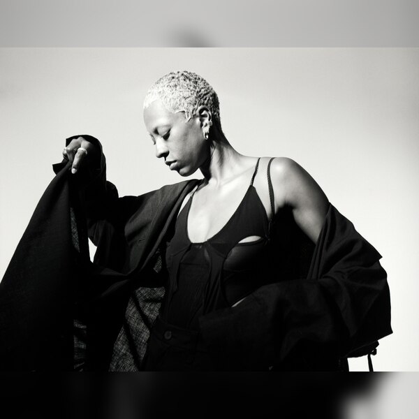 Anaiis: Intimate Performance + Signing
