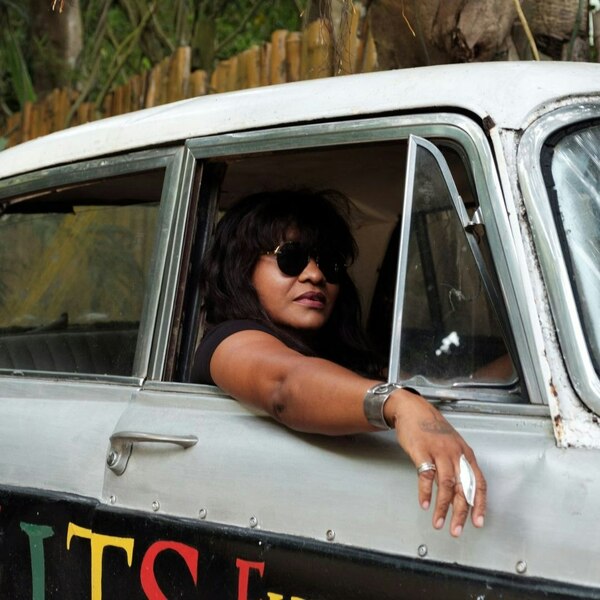 Tanya Stephens Live
