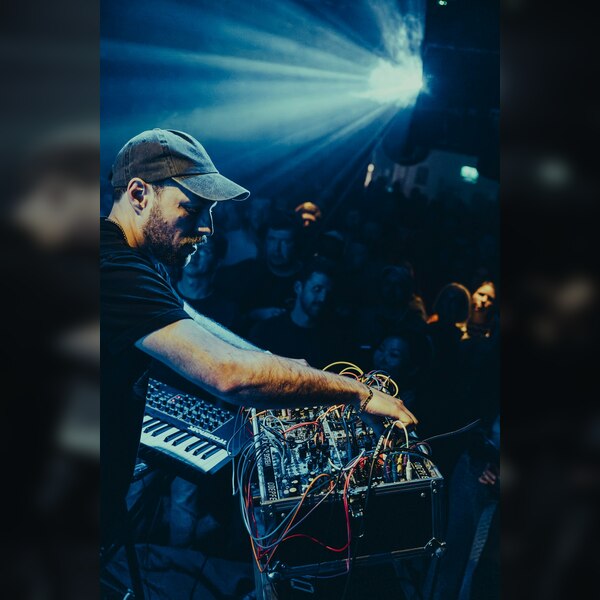 Lawrence Hart (live)