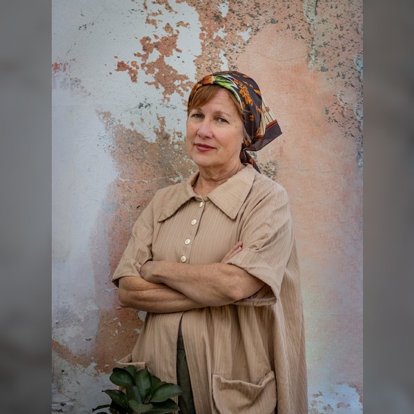 Iris Dement