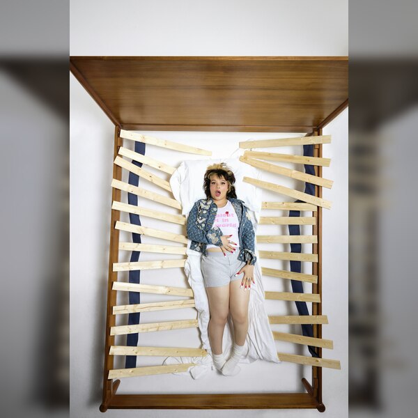 Lola Young: Record Store Tour