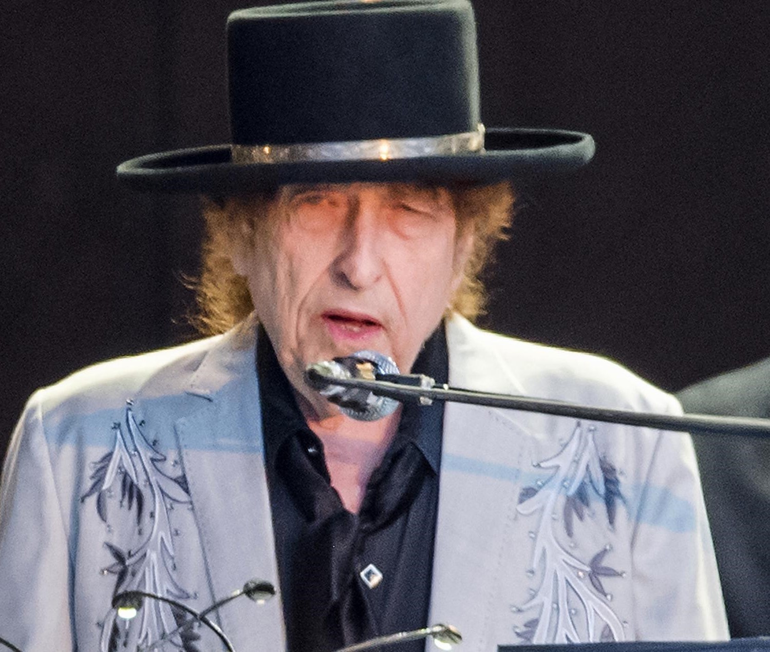 Bob Dylan announces first tour of the UK in five years: how to get tickets