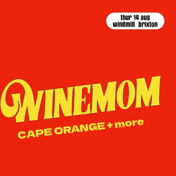 Winemom, Cape Orange, Hiding