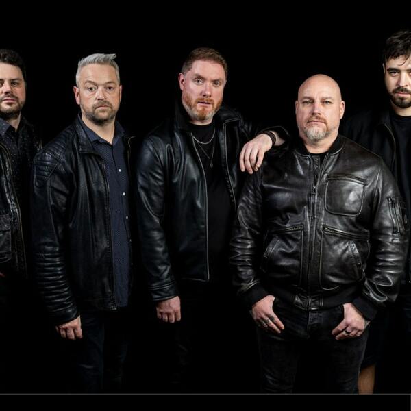 Stones Of The Queen Age