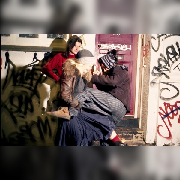 Mary In The Junkyard: Live + Signing