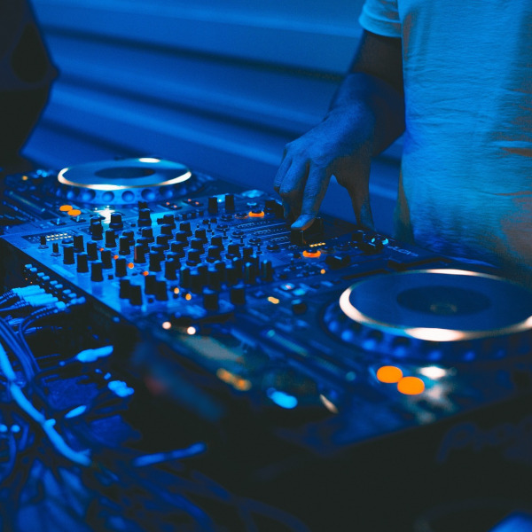 Wah Leeds Hybrid Minds, K Motionz, Delta Heavy & More!