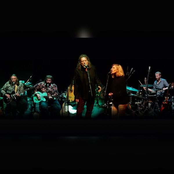 Saving Grace with Robert Plant and Suzi Dian