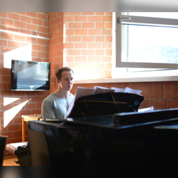 Lunchtime Concert With Sinfonia Cymru