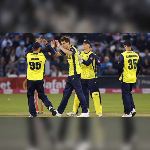 Hampshire Hawks v Sussex Sharks T20