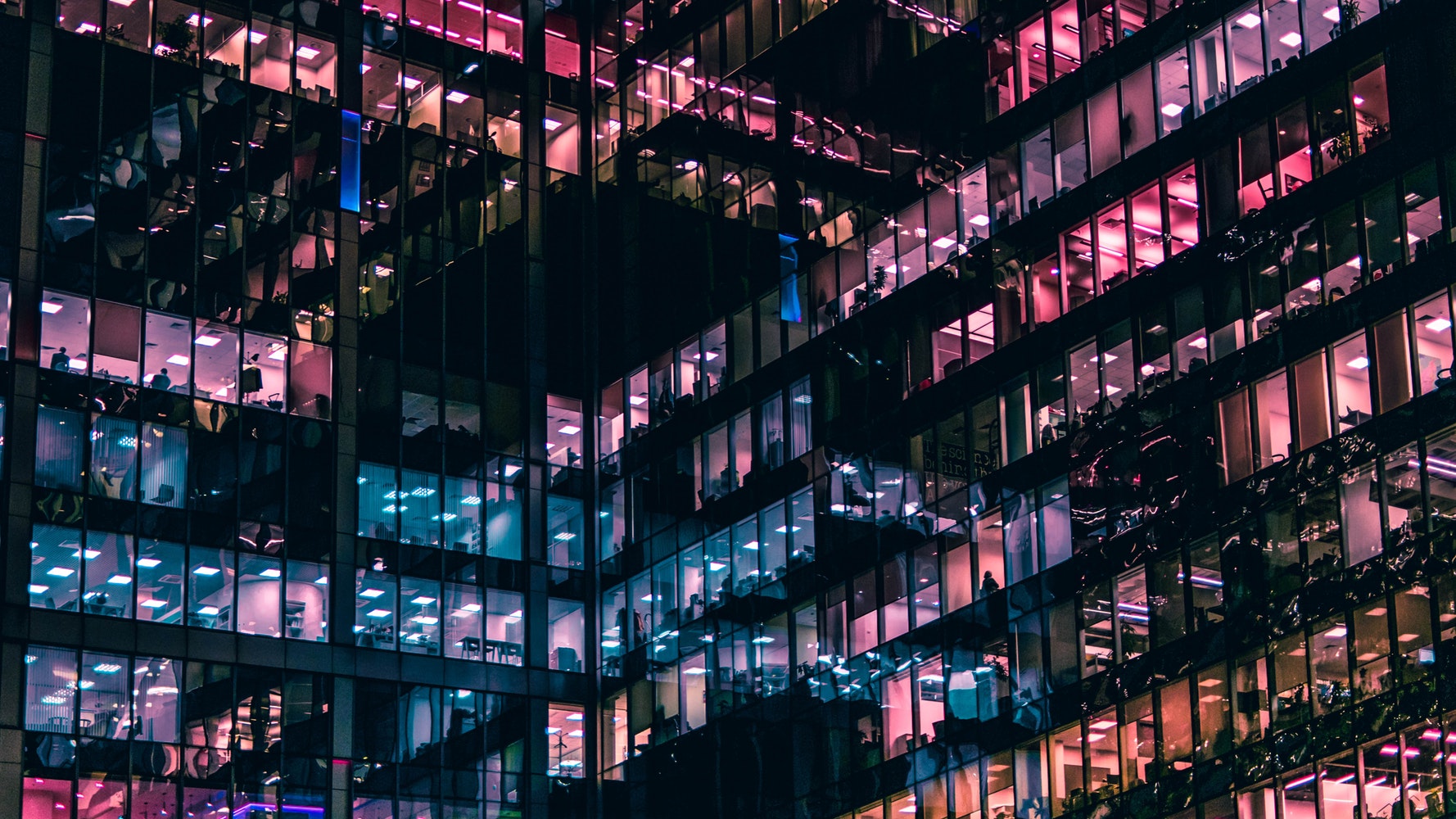 Should staff be using free cloud based transfer apps to send data files?