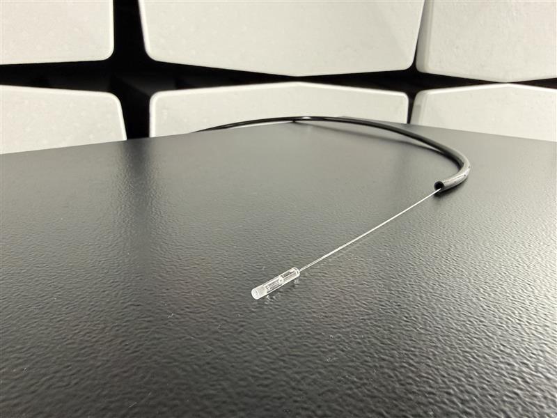 TII Unveils 2 µm Fiber Laser for Medical and Industrial Use