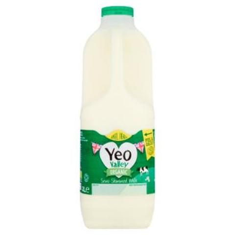 Yeo Valley Family Farm Organic Semi-Skimmed Milk