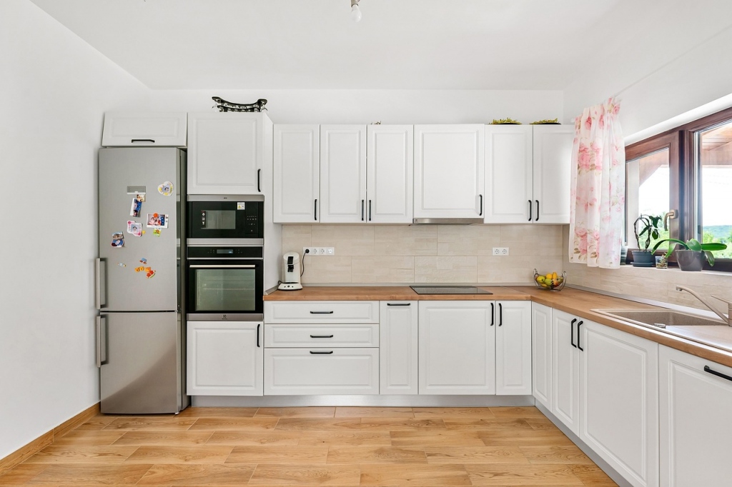 The HIDDEN COSTS Every First-Time Renter Should Know About