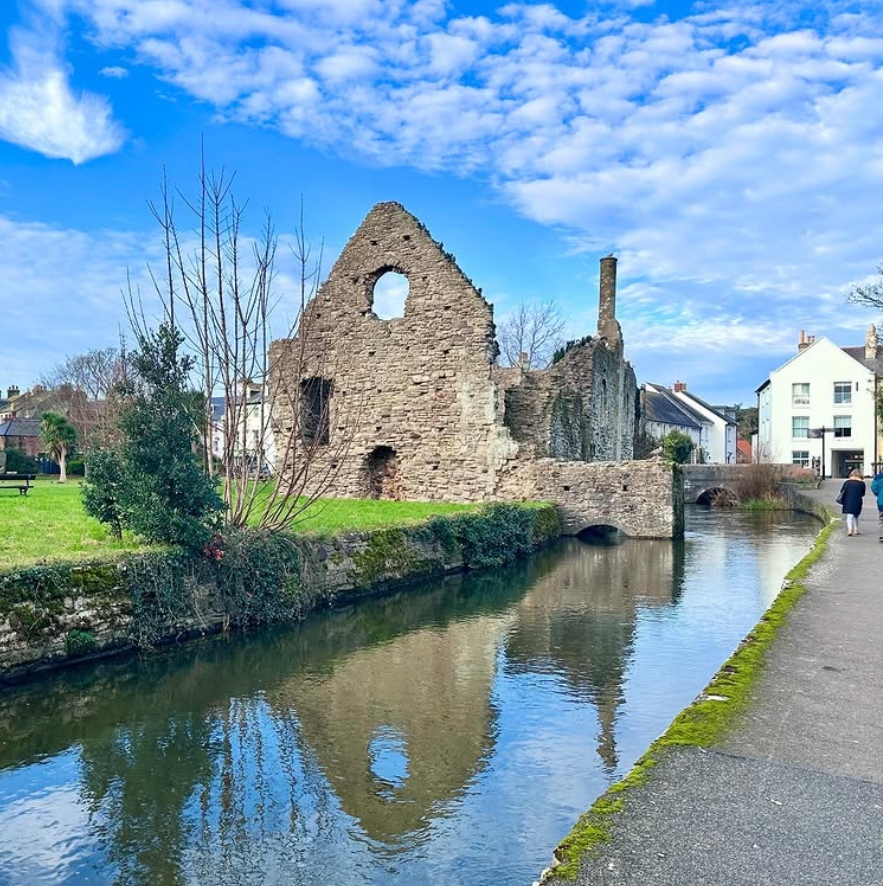 Welcome to Christchurch, Dorset